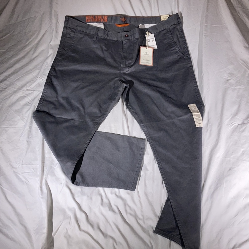 Dockers Men’s Gray Khaki’s